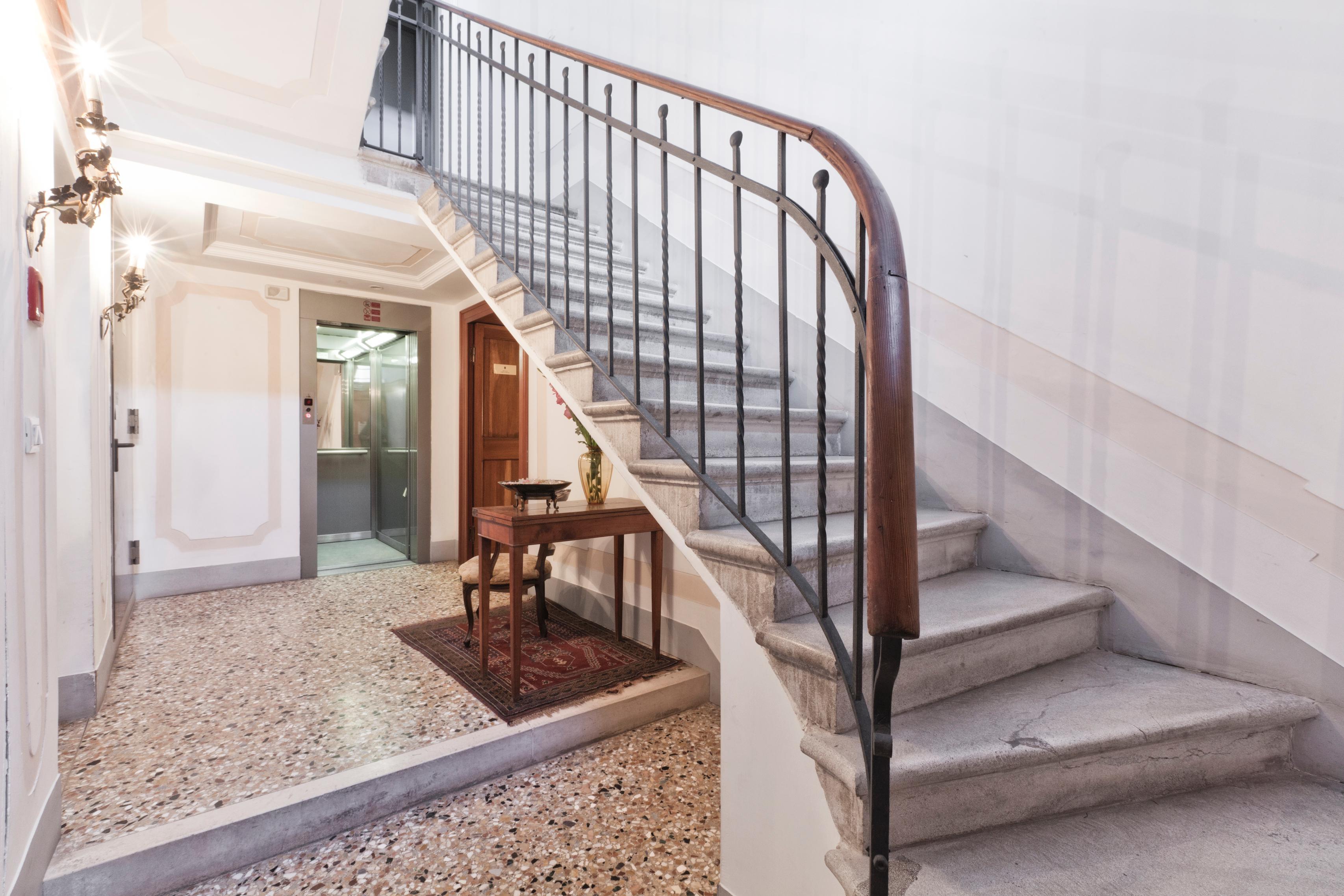 Отель Palazzo Cendon Piano Antico Венеция Экстерьер фото